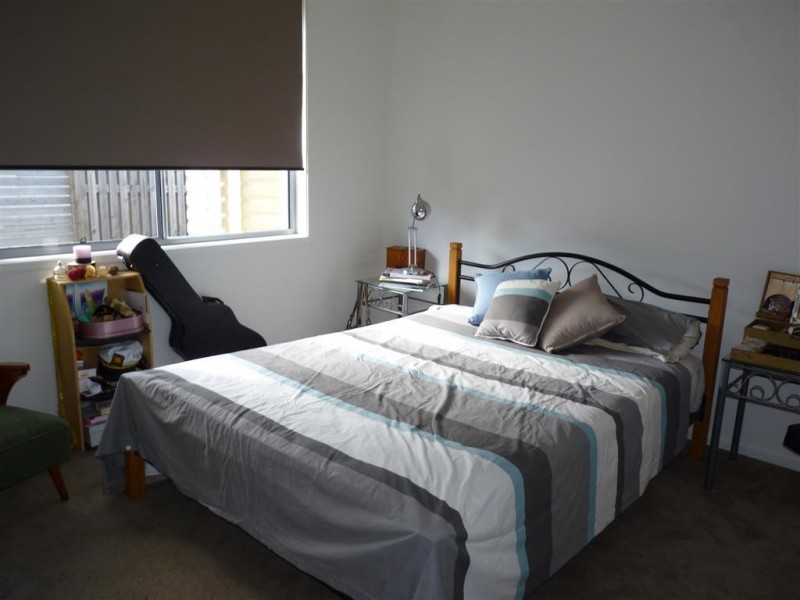 8 Dugong Ave, Pialba QLD 4655