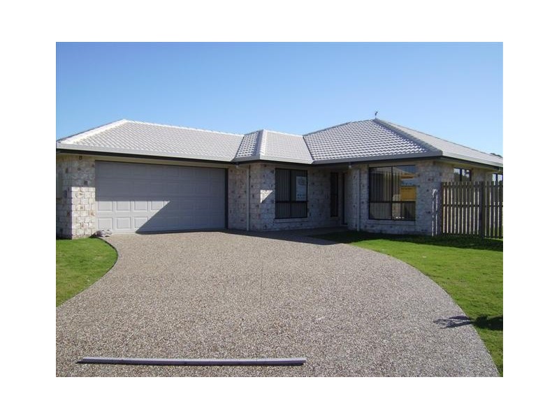 L216- No 11 Coventry Ct, Urraween QLD 4655