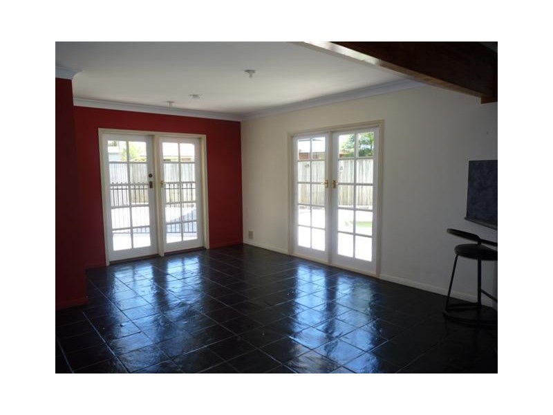 9 Golden Ct, Kawungan QLD 4655