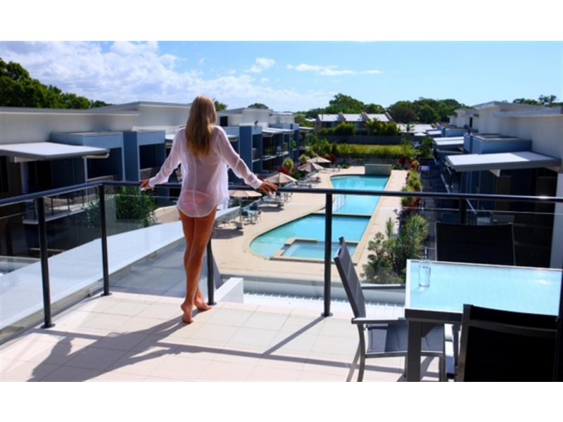 627 Charlton Esplanade, Urangan QLD 4655