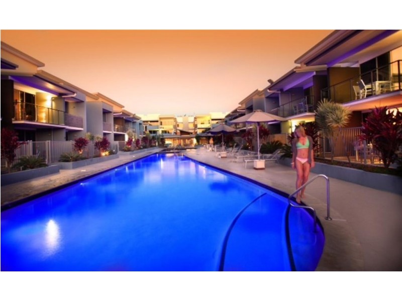 627 Charlton Esplanade, Urangan QLD 4655