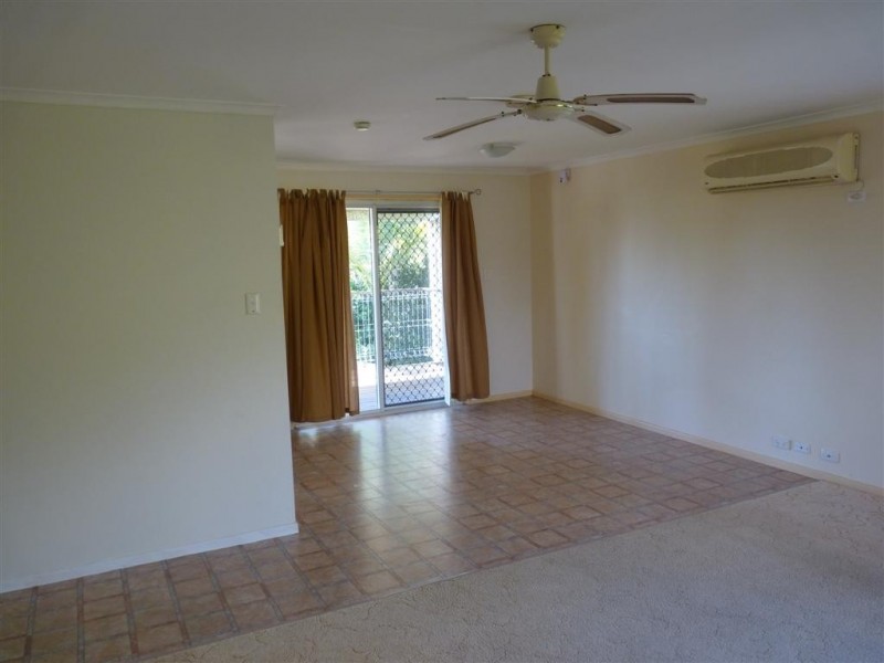 10 Beacon Rd, Booral QLD 4655