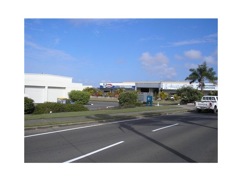 124 Beach Rd, Urraween QLD 4655