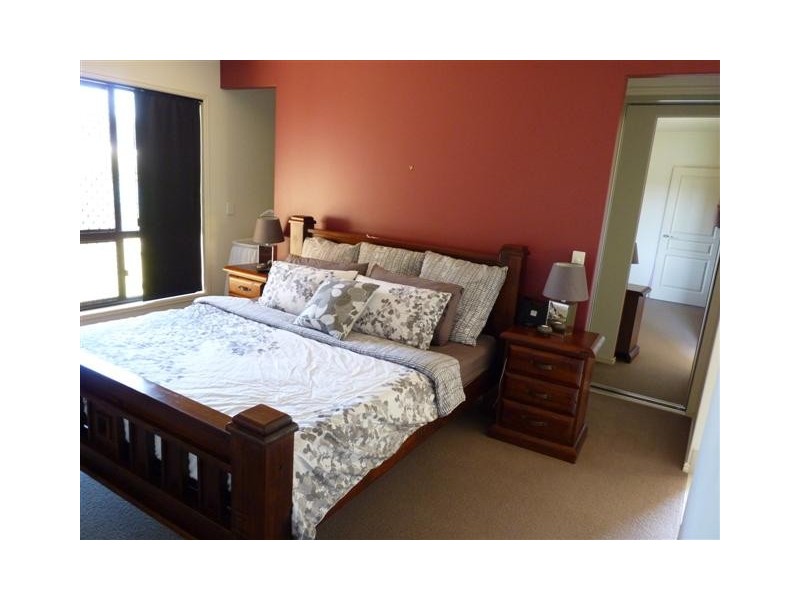 17 Clearwater Cre, Toogoom QLD 4655