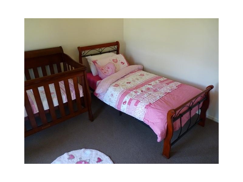 17 Clearwater Cre, Toogoom QLD 4655