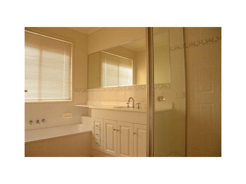 7 Gallery Ct, Kawungan QLD 4655