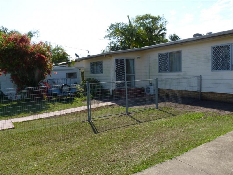 18 Minguin St, Scarness QLD 4655