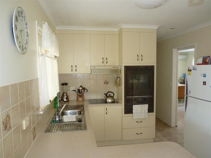 18 Minguin St, Scarness QLD 4655