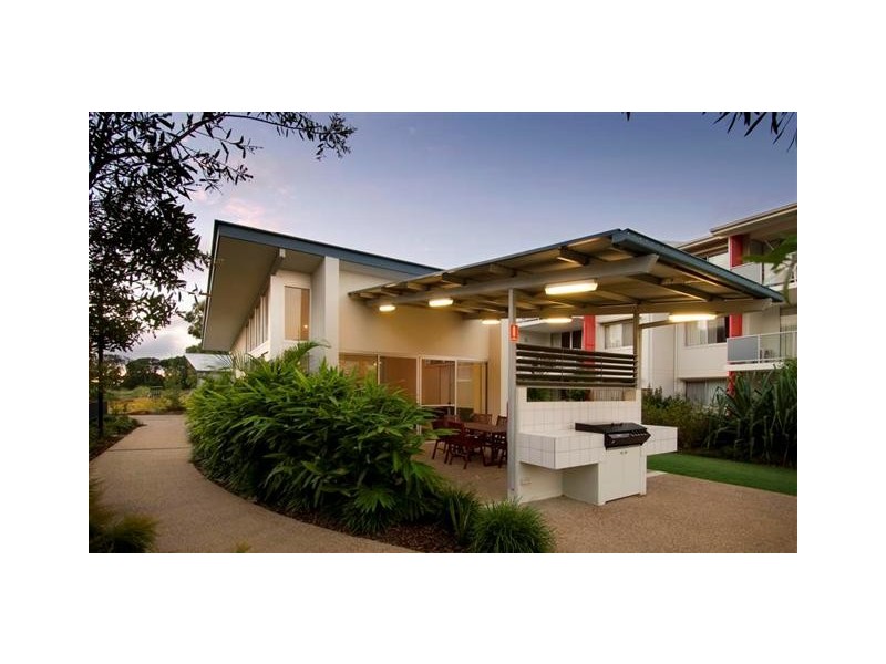 44/68 Pulgul St, Urangan QLD 4655