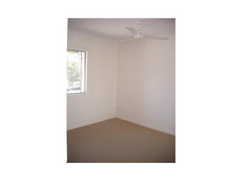 44/68 Pulgul St, Urangan QLD 4655