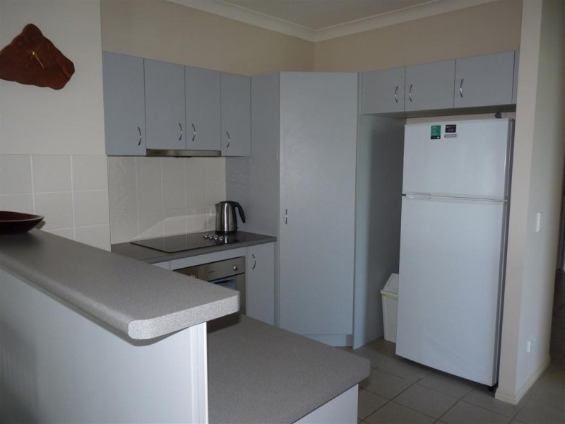 5/320 Esplanade, Scarness QLD 4655