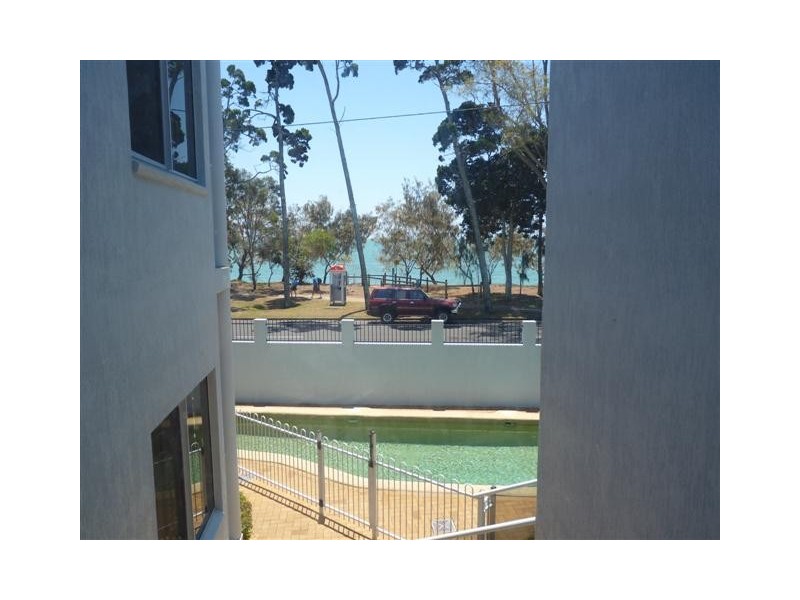 5/320 Esplanade, Scarness QLD 4655