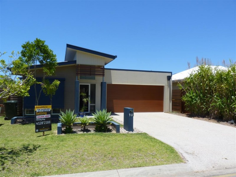19 Harmony Ave, Urraween QLD 4655
