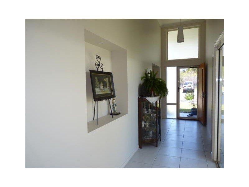 19 Harmony Ave, Urraween QLD 4655