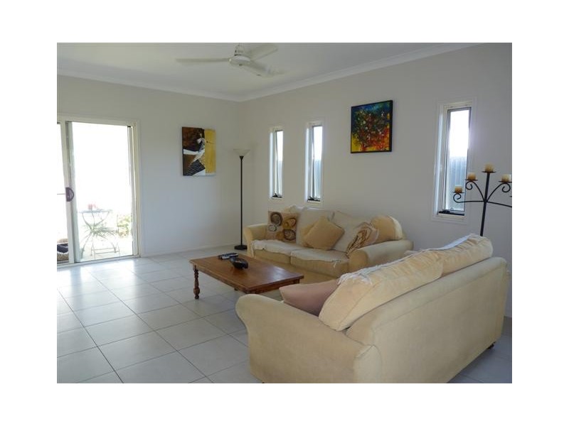 19 Harmony Ave, Urraween QLD 4655