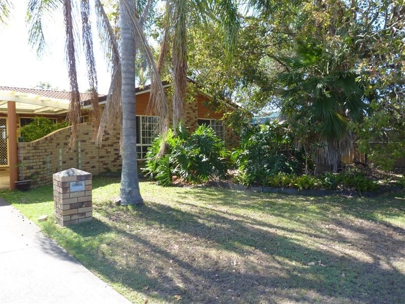 4 Palm Meadows Pl, Pialba QLD 4655