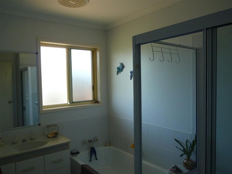 4 Palm Meadows Pl, Pialba QLD 4655