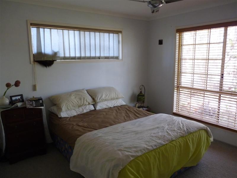 4 Palm Meadows Pl, Pialba QLD 4655