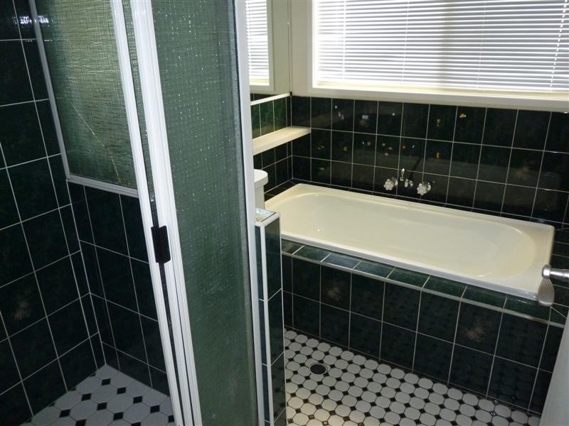 7 Banksia Park Dr, Scarness QLD 4655