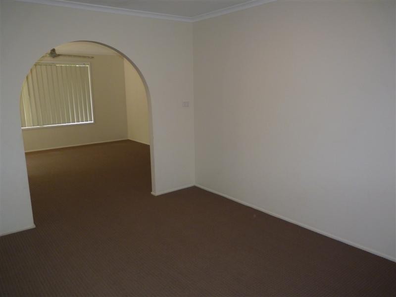 7 Banksia Park Dr, Scarness QLD 4655