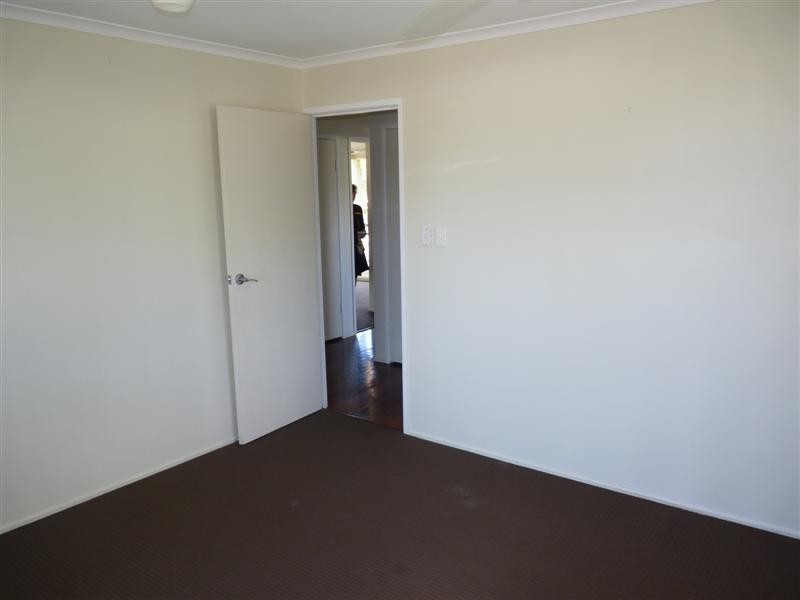 7 Banksia Park Dr, Scarness QLD 4655