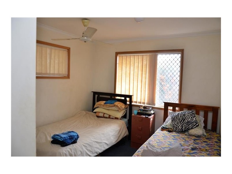 19 Ian Ave, Kawungan QLD 4655