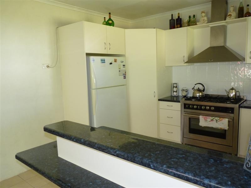 29 Union St, Torbanlea QLD 4662
