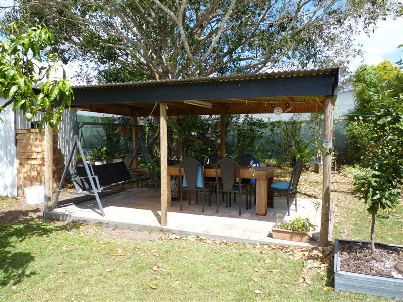 29 Union St, Torbanlea QLD 4662