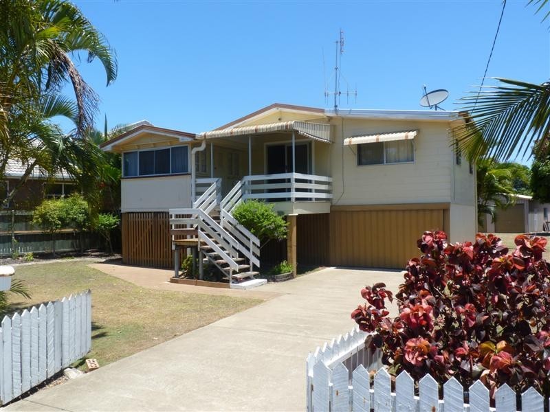 139 Cypress St, Torquay QLD 4655