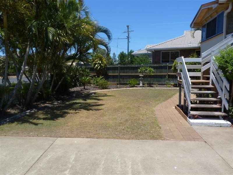 139 Cypress St, Torquay QLD 4655