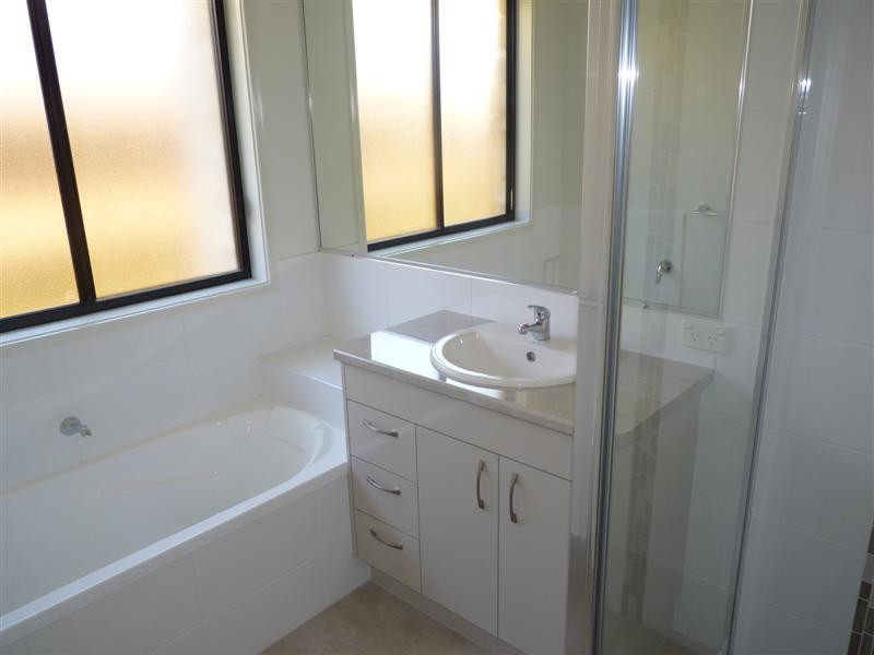 13 (L215) Coventry Ct, Urraween QLD 4655