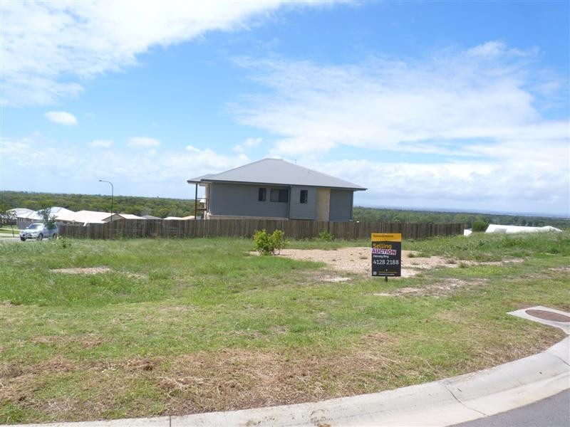 2 Horizon Ct, Nikenbah QLD 4655