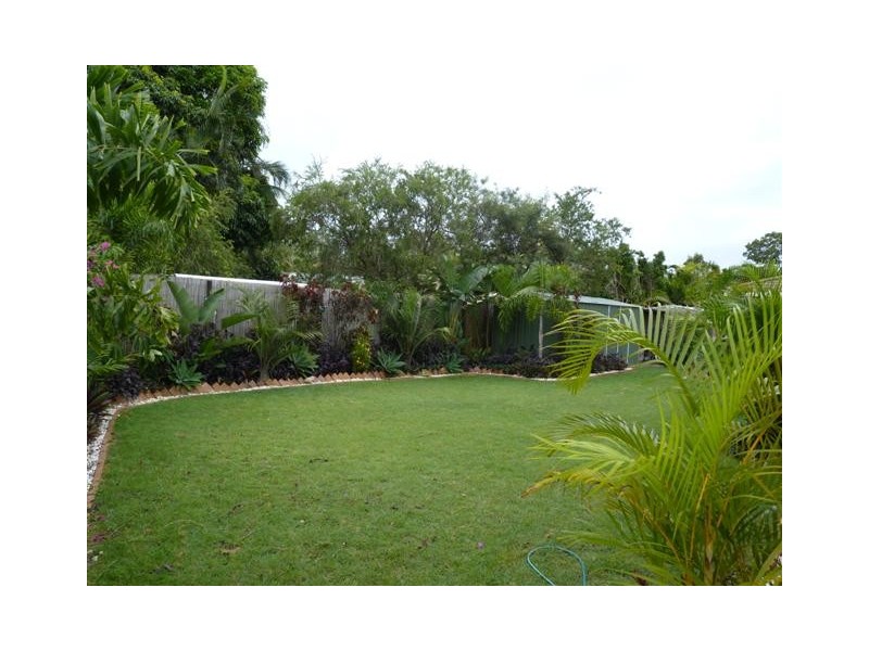 8 Anembo Dr, Torquay QLD 4655