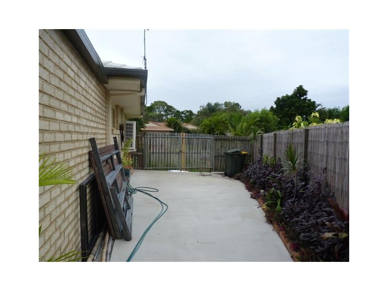 8 Anembo Dr, Torquay QLD 4655