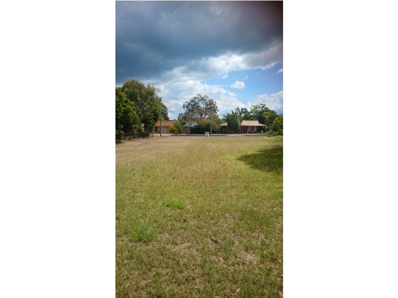 10 Marr Street, Point Vernon QLD 4655