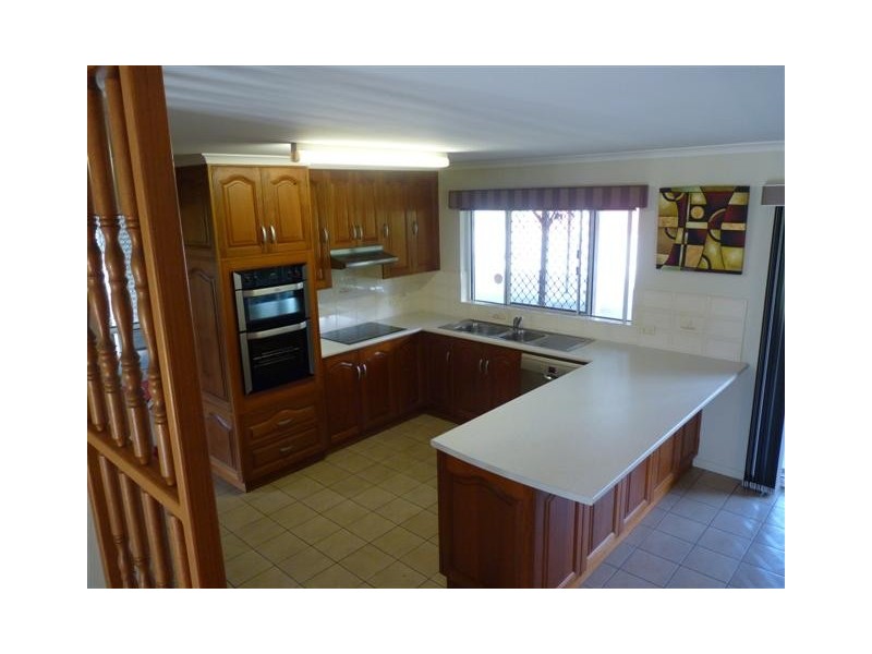 20 Barranjoey Dr, Sunshine Acres QLD 4655