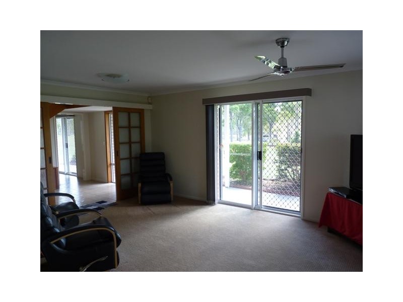 20 Barranjoey Dr, Sunshine Acres QLD 4655