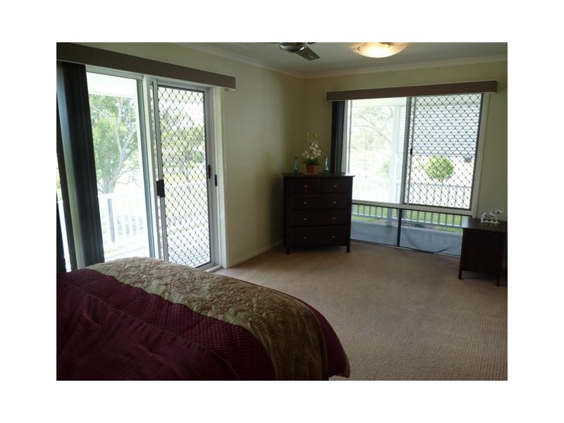20 Barranjoey Dr, Sunshine Acres QLD 4655