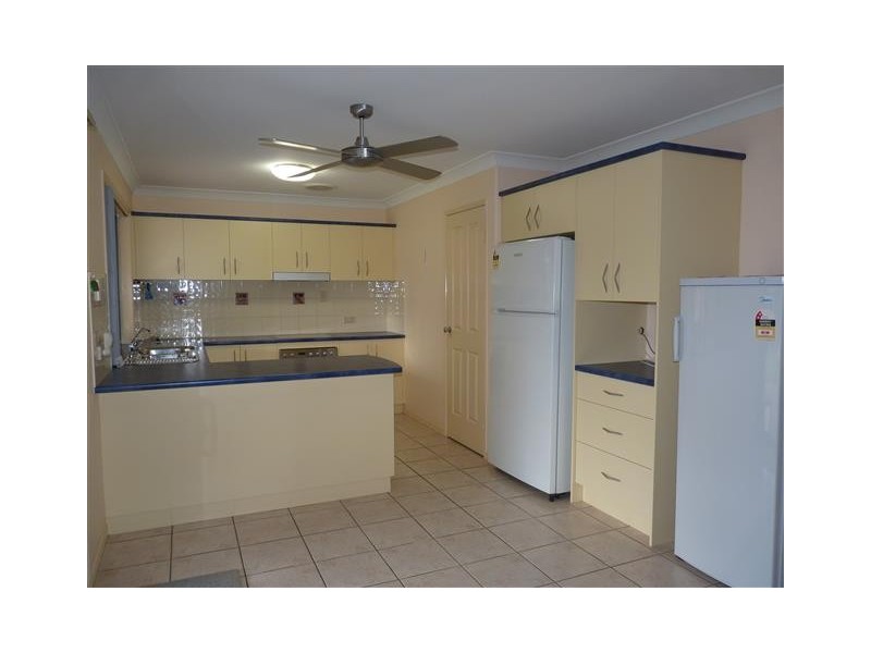 72 Snapper St, Kawungan QLD 4655