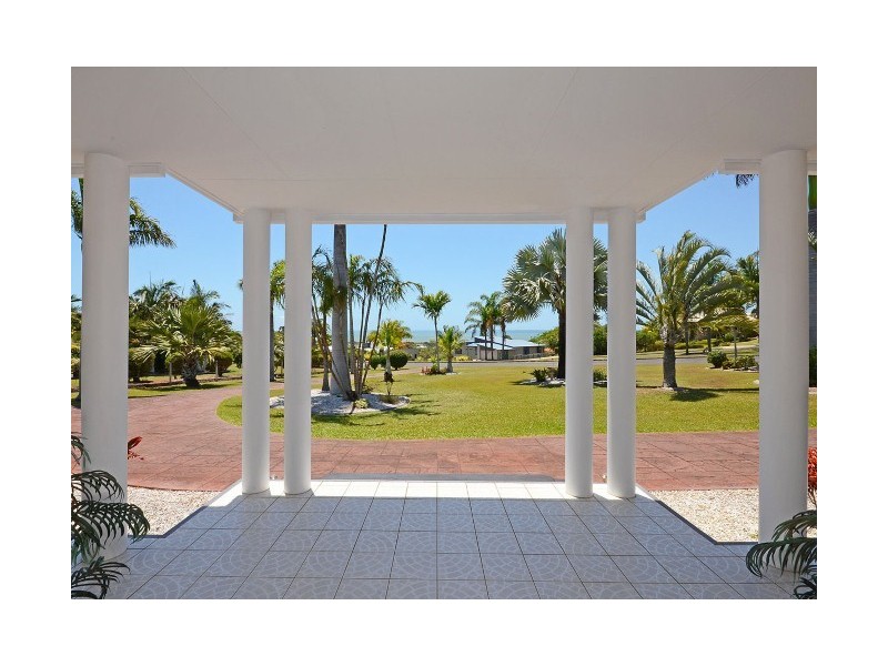 10 Cove Blvd, River Heads QLD 4655