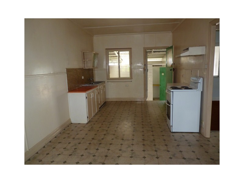 400 Esplanade, Torquay QLD 4655