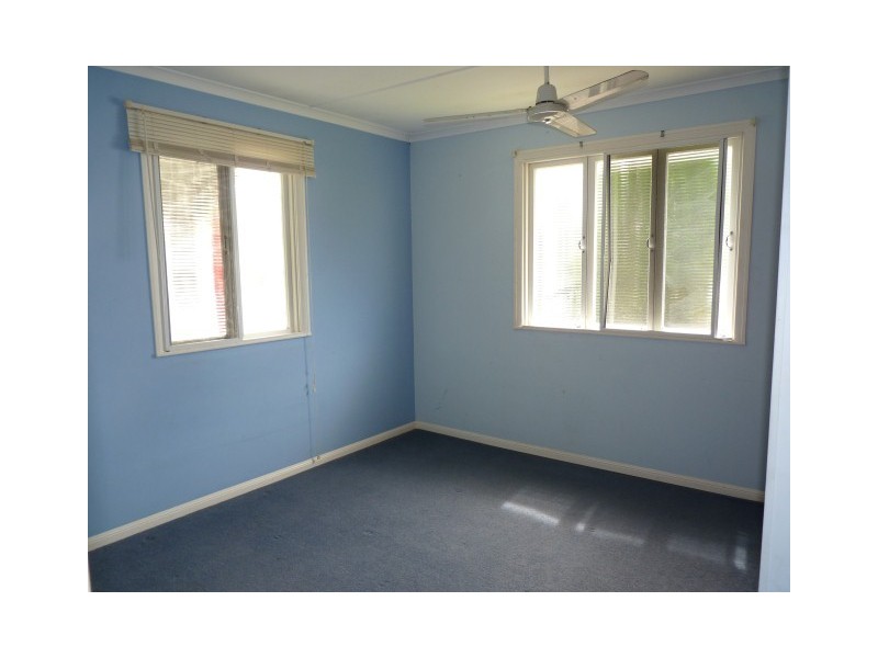 400 Esplanade, Torquay QLD 4655