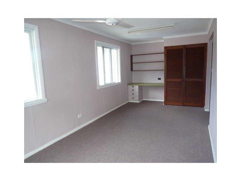 400 Esplanade, Torquay QLD 4655