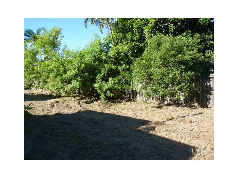 83 Cypress St, Torquay QLD 4655