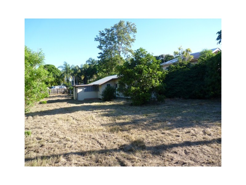 83 Cypress St, Torquay QLD 4655
