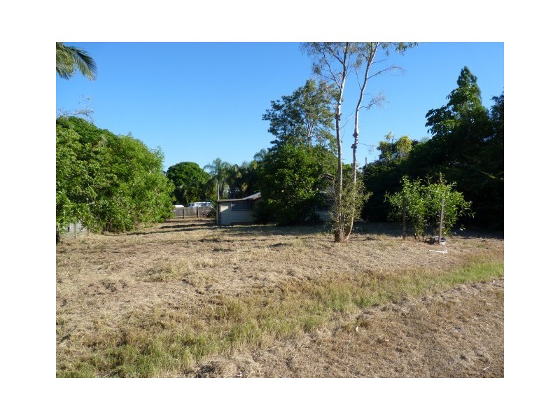 83 Cypress St, Torquay QLD 4655