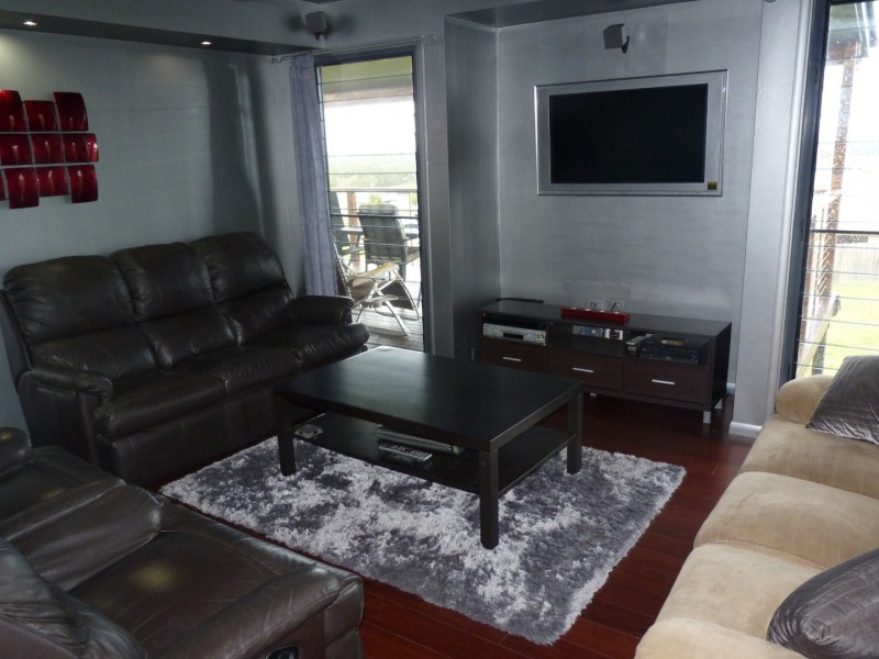 6 Sunad Crt, Nikenbah QLD 4655