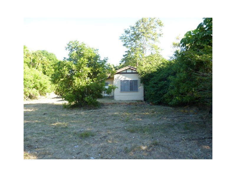 83 Cypress St, Torquay QLD 4655