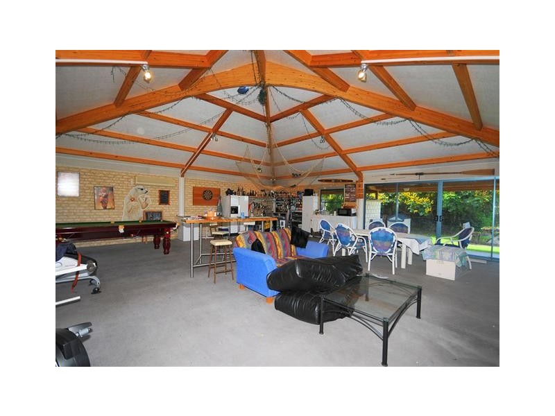 3 Maike Dr, Urraween QLD 4655