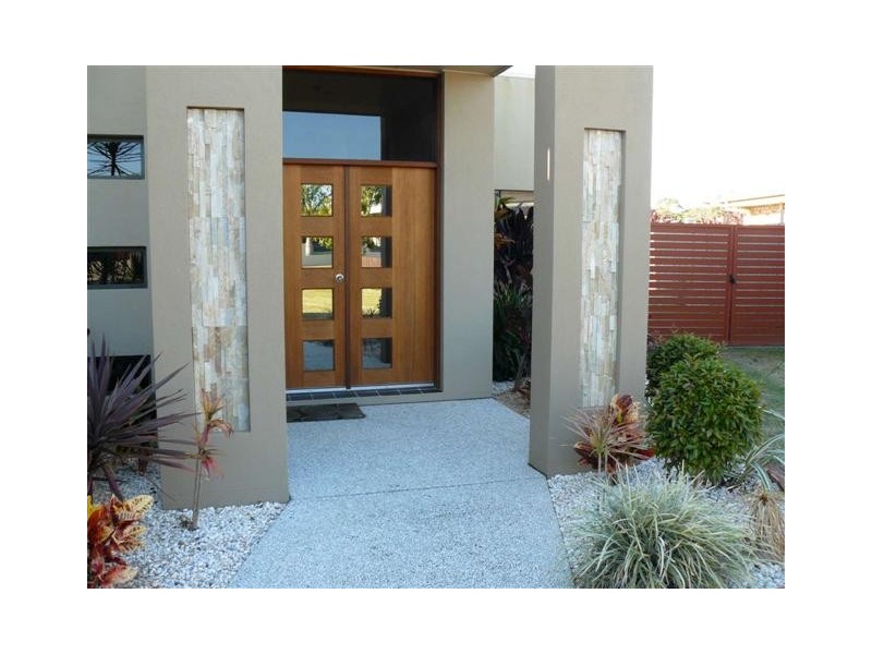 13 Pembridge Cct, Urraween QLD 4655